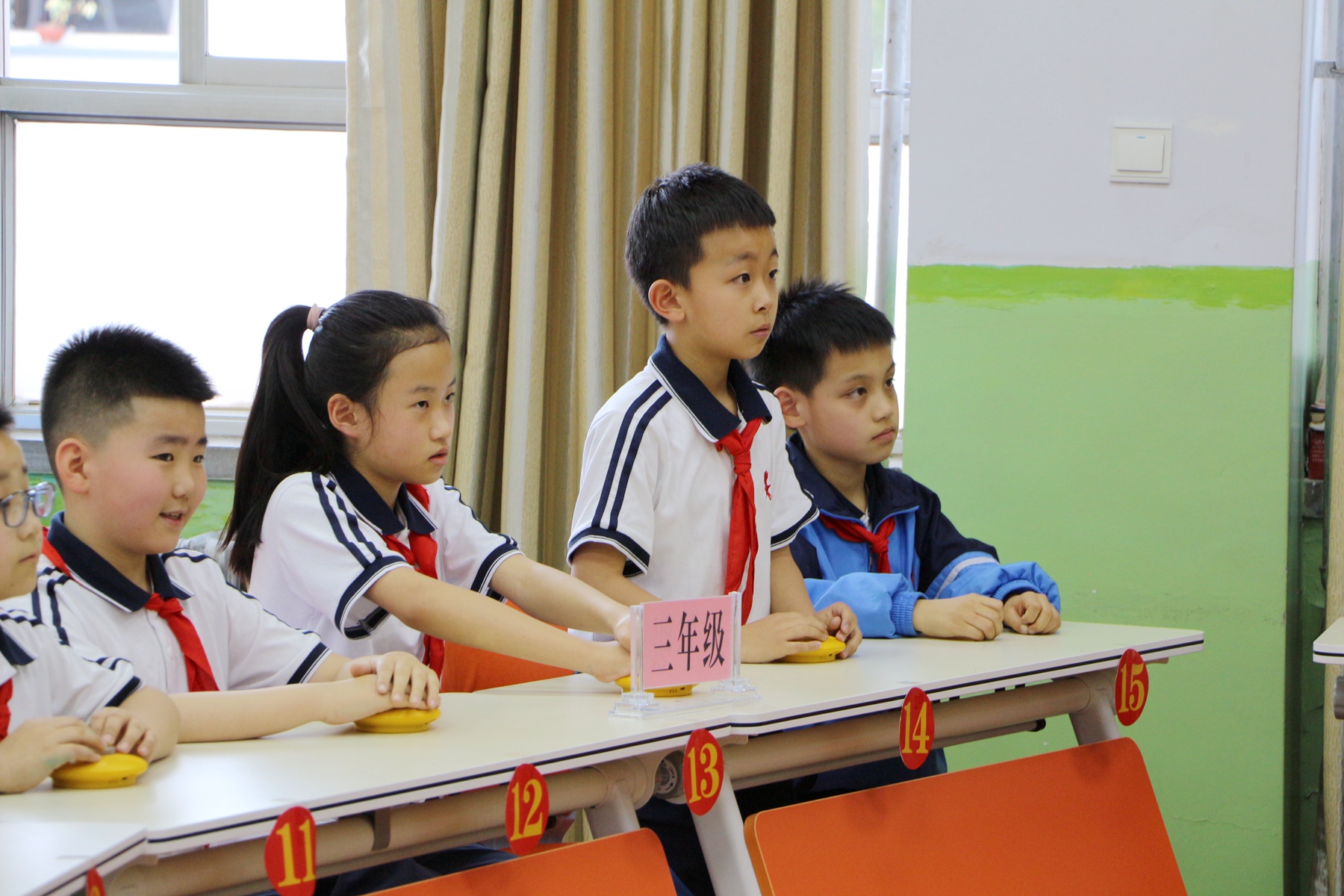 天水市实验小学举行喜迎二十大“诵读经典诗词 传承优秀文化”比赛