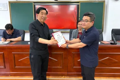 护航成长！我校聘请法律顾问营造和谐安定校园环境